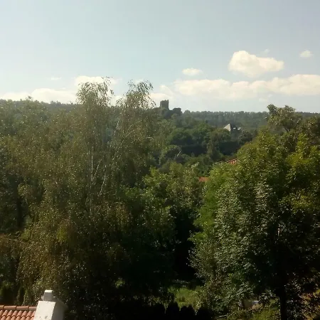 Maison Forte De Ceyssac Guest house